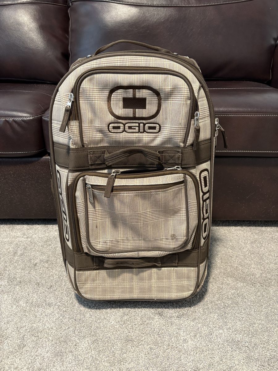 OGIO Layover Travel Bag