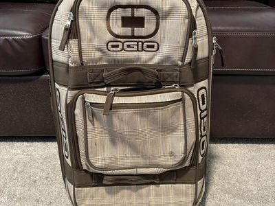 OGIO Layover Travel Bag