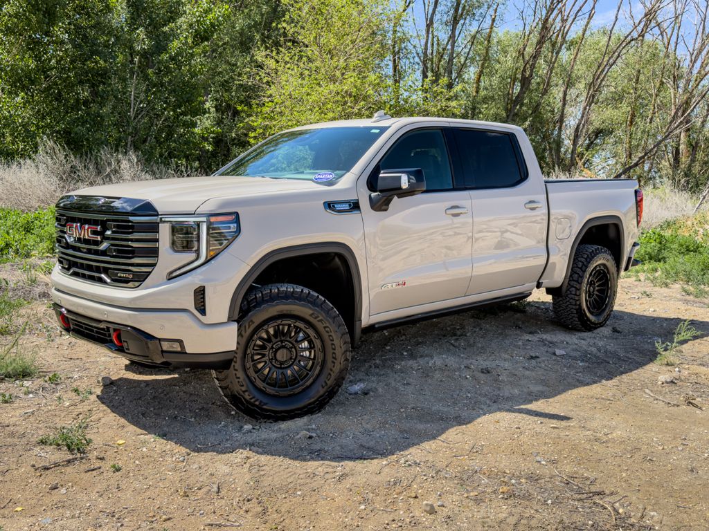 2026 GMC 1500 AT4