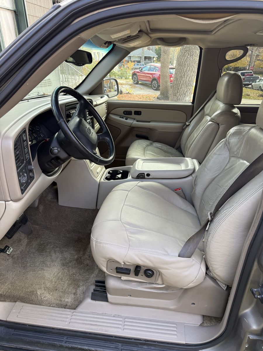 2002 Chevrolet Tahoe LT