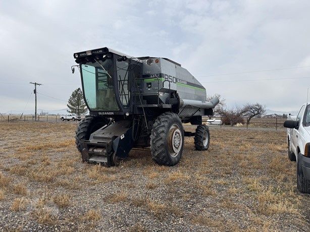 1989 GLEANER R50 Combine