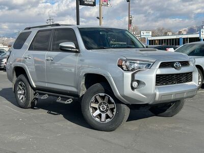 2019 TOYOTA 4RUNNER TRD Off-Road
