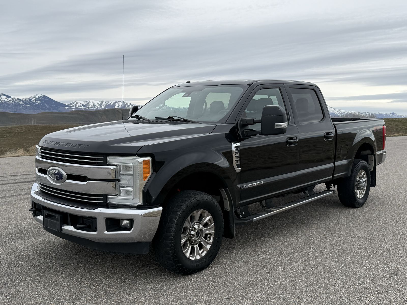 2017 Ford F-350 Super Duty Lariat