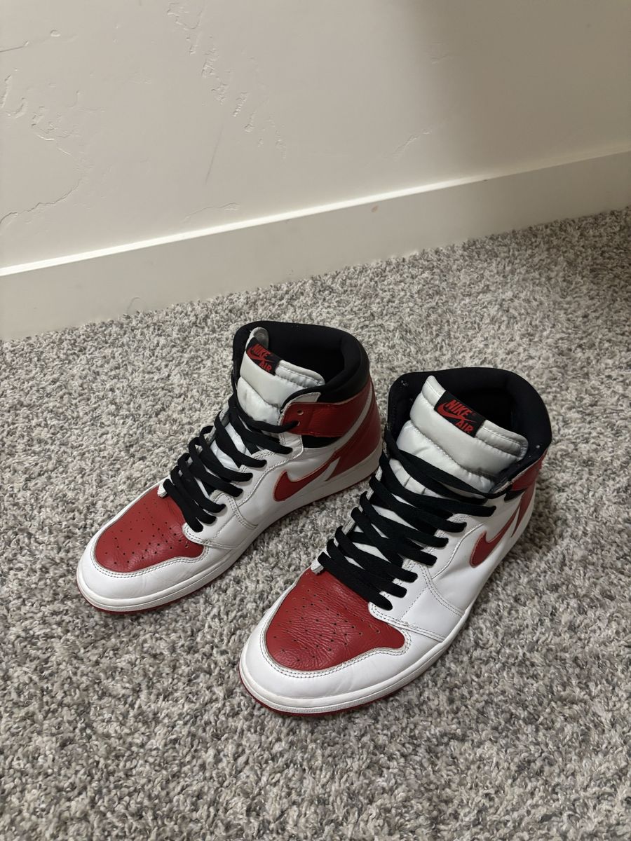 Air Jordan 1 Retro High OG “Heritage”, White/University Red/Black, 2022