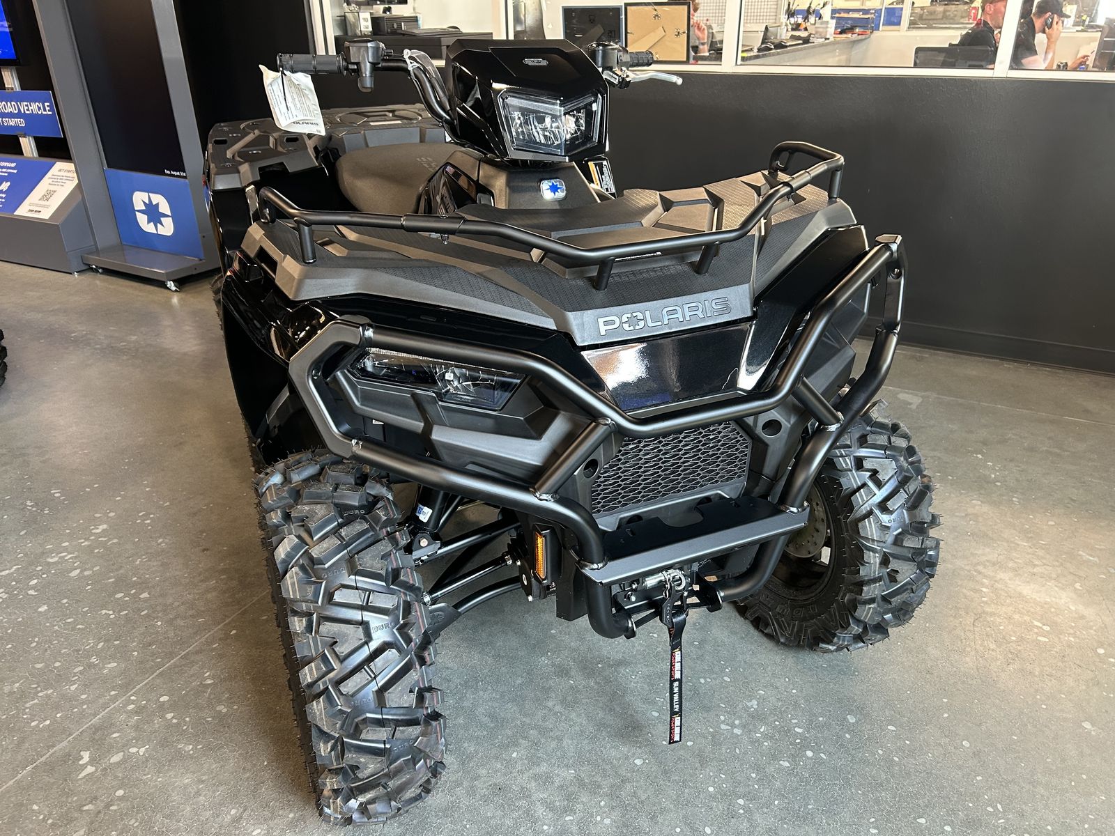 2026 Polaris Sportsman 570 Trail Onyx Black - P024