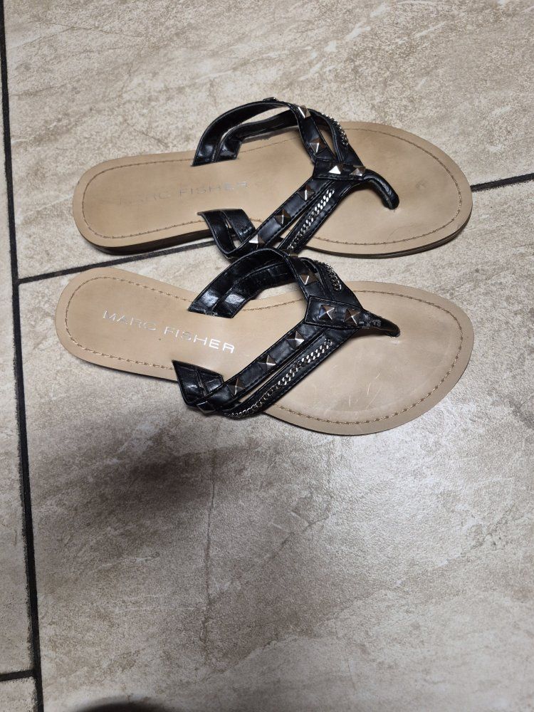 BRAND NEW MARC FISHER SIZES 6&8