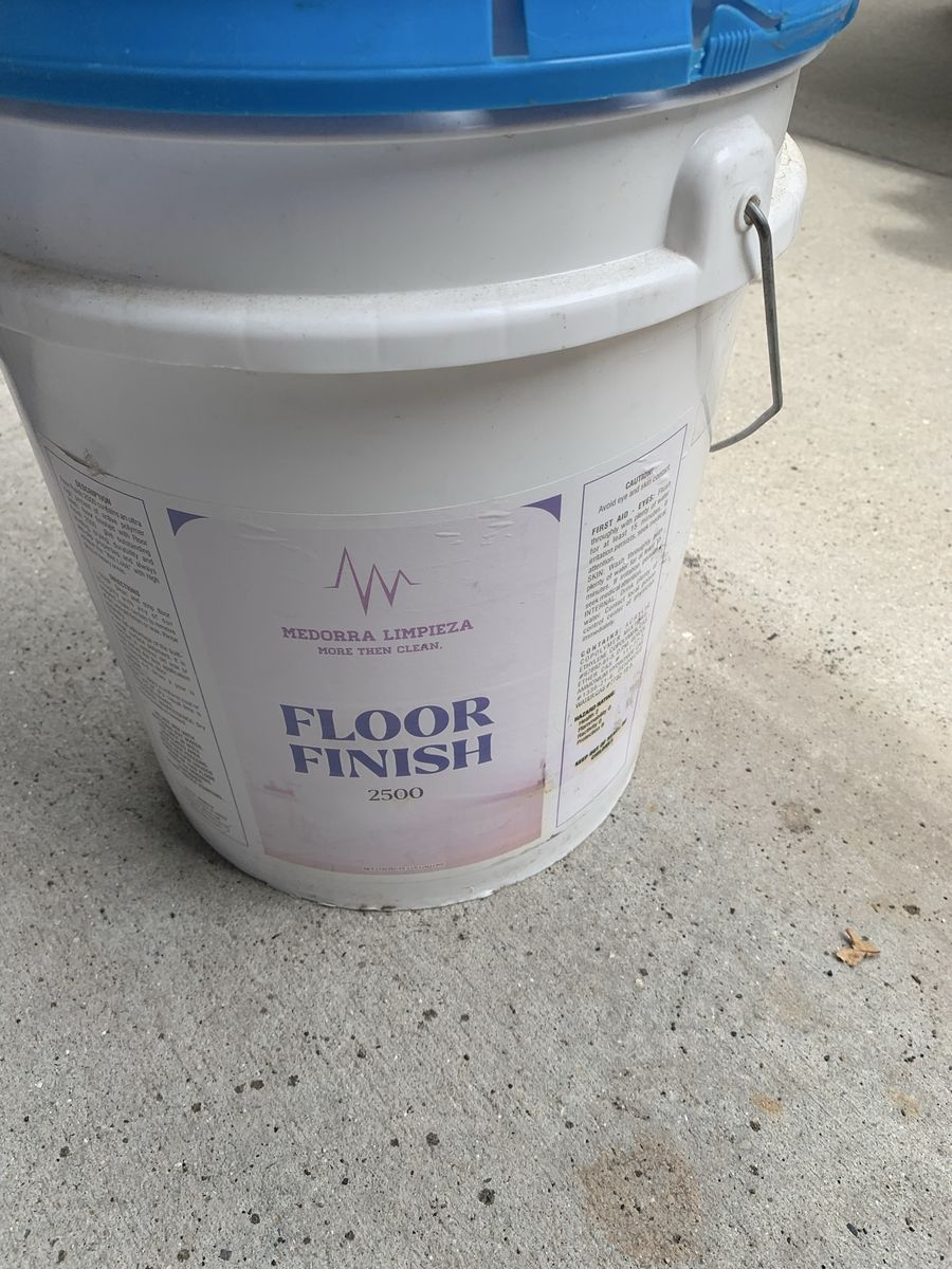 Medorra Limpieza Floor Finish 2500 - Commercial Grade Floor Protection