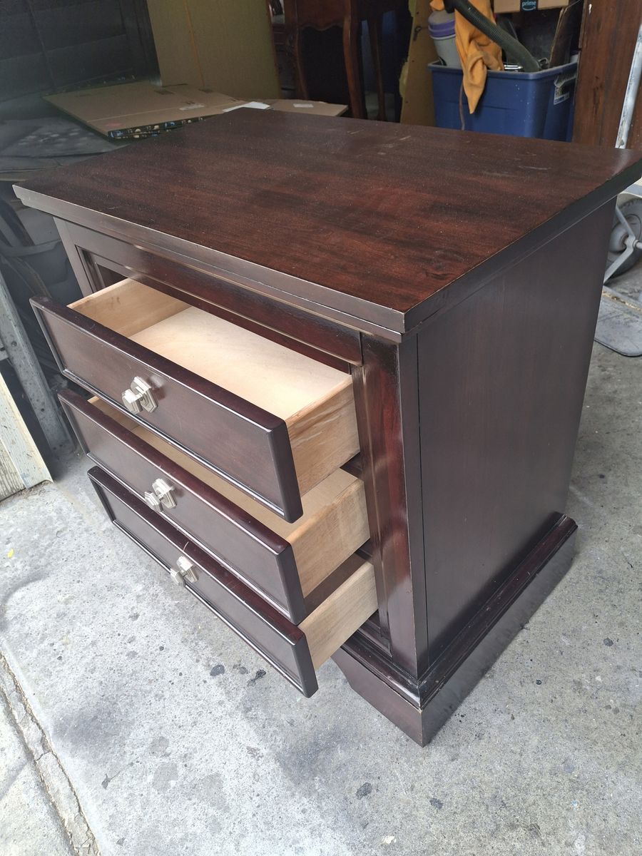 Main image 2