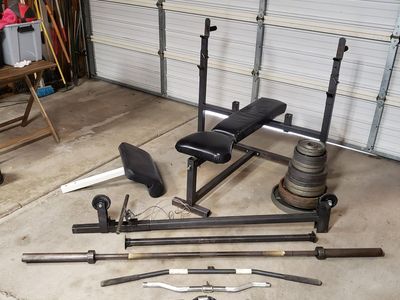 Olympic Weight Bench / Weights (290lbs.) / Barbell / Cable Attachments