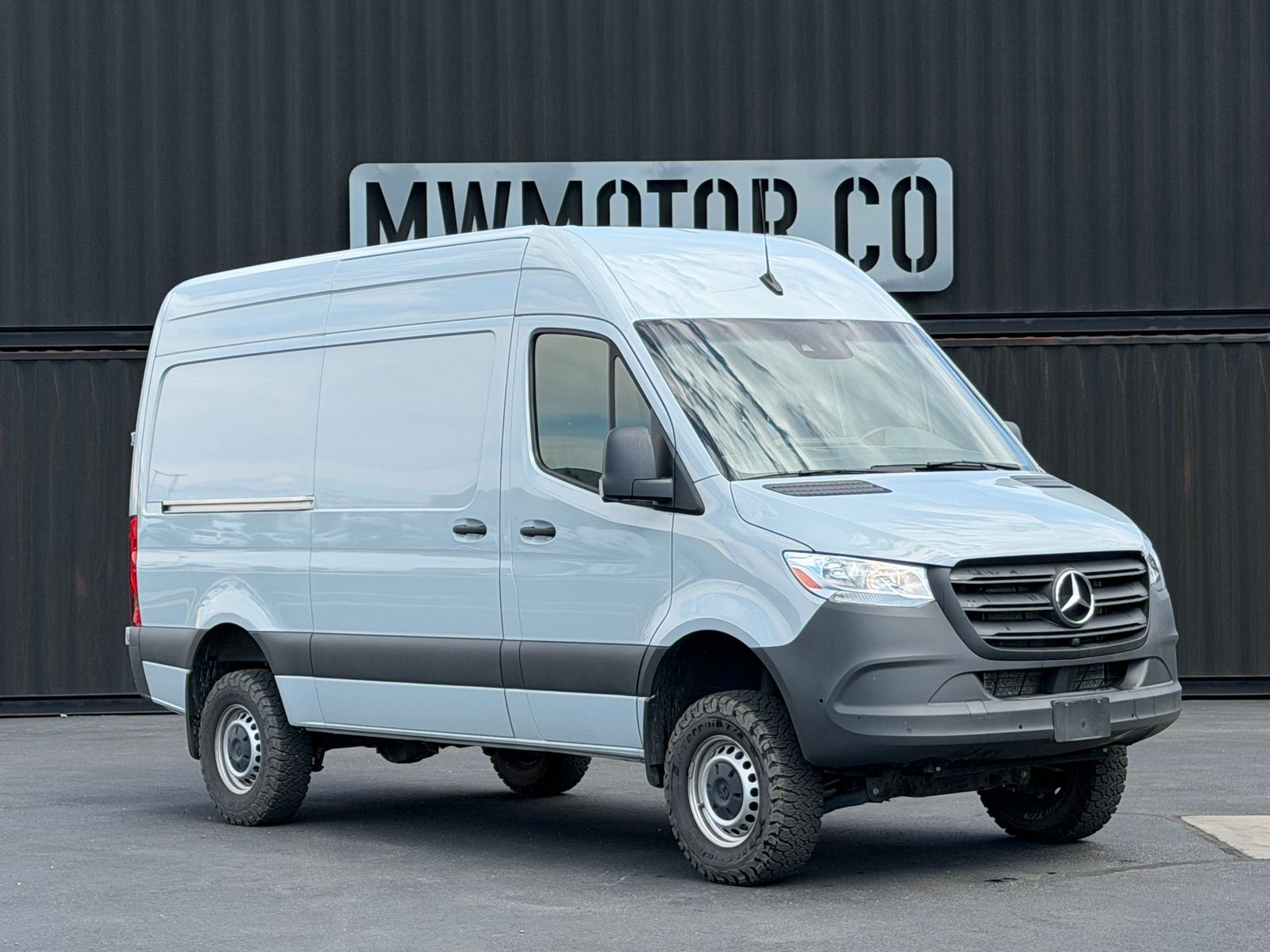 2024 Mercedes-Benz Sprinter 2500