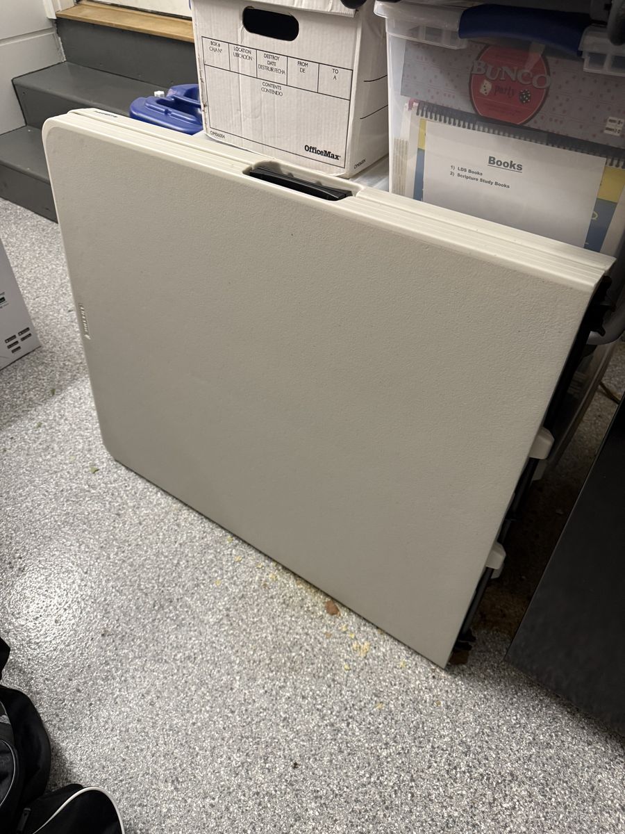 Lifetime 6' Folding Table  $40.00