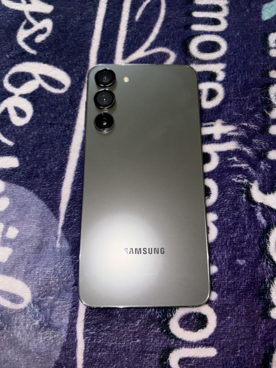 Samsung Galaxy S23+  256GB Unlocked - Good Condition