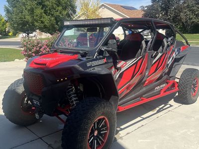 2018 Polaris RZR Turbo Dynamix Edition – 4 Seater – Low Miles