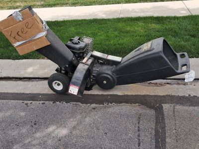 Free wood shredder