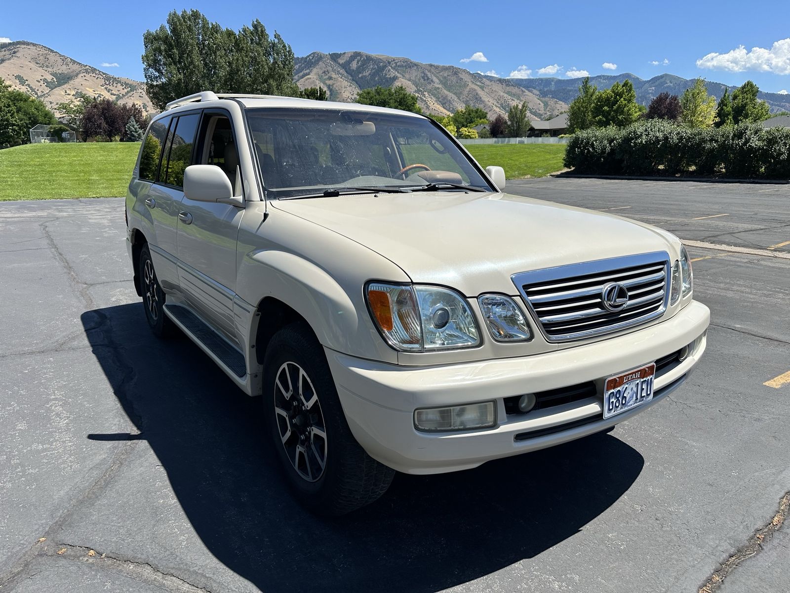 2003 Lexus LX 470