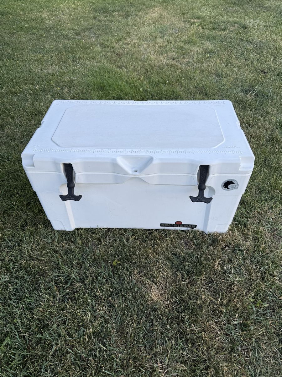 Igloo Cooler