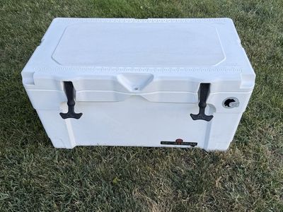 Igloo Cooler