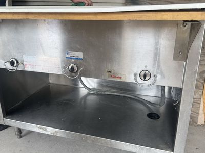 Duke Aerohot Commercial Stainless Steel 3-Well Electric Hot Food Steam Table