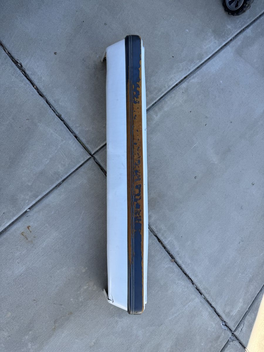 1985-86 Ford Mustang Rear Bumper Tail Light Side Trim