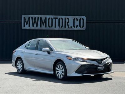 2020 Toyota Camry Hybrid LE