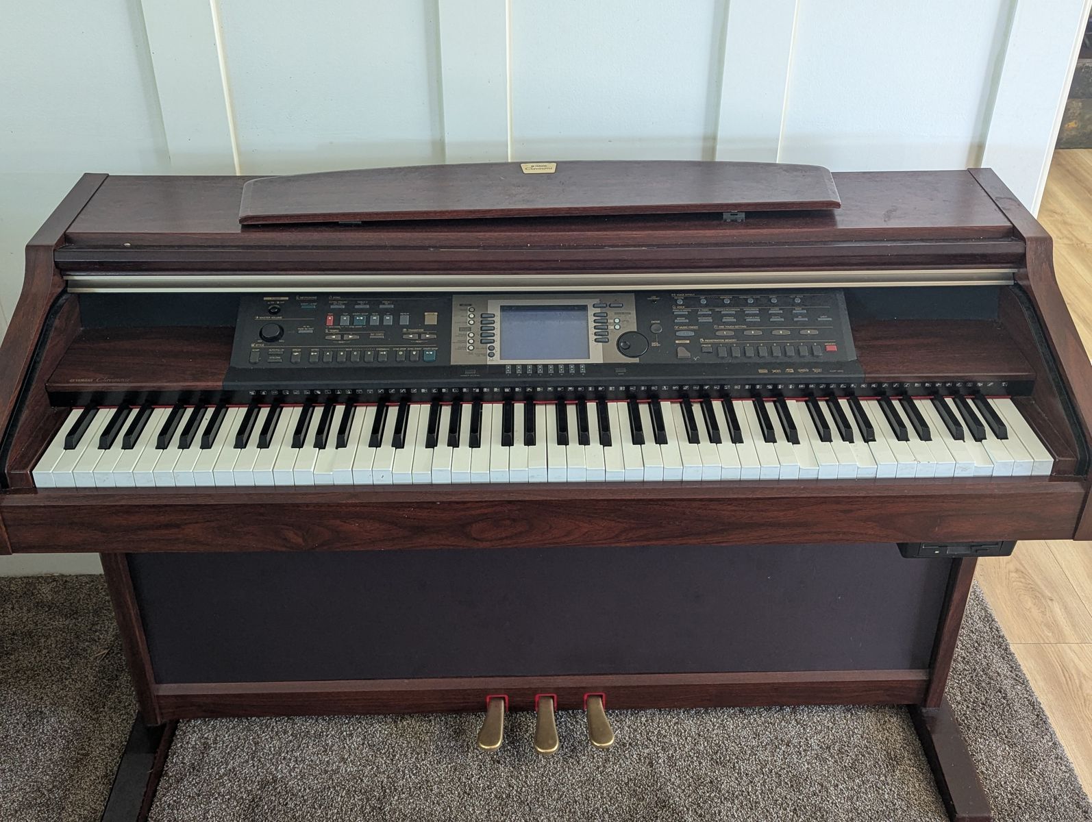 Electronic Piano With Sticky Keys