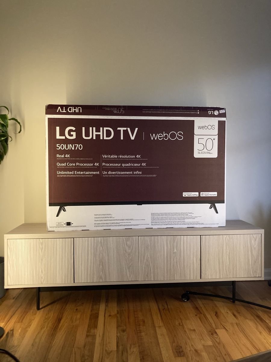 50 inch Smart Tv and Tv Stand