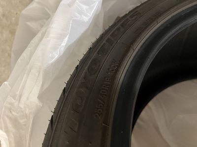 Toyo Celsius Sport (3) 255/40/19 7/32