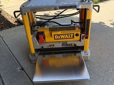 DeWalt Bench Planer