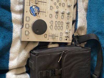 Hercules DJ Console RMX USB DJ Controller with Carry Bag