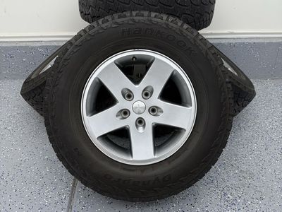 Jeep wheels and tires