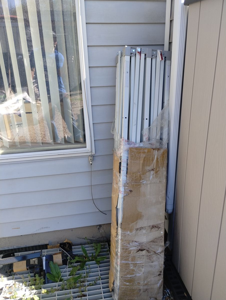 pop up canopy's and replacemt frames  and patio umbrellas call  25$ and up