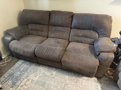 Free Dual Recliner
