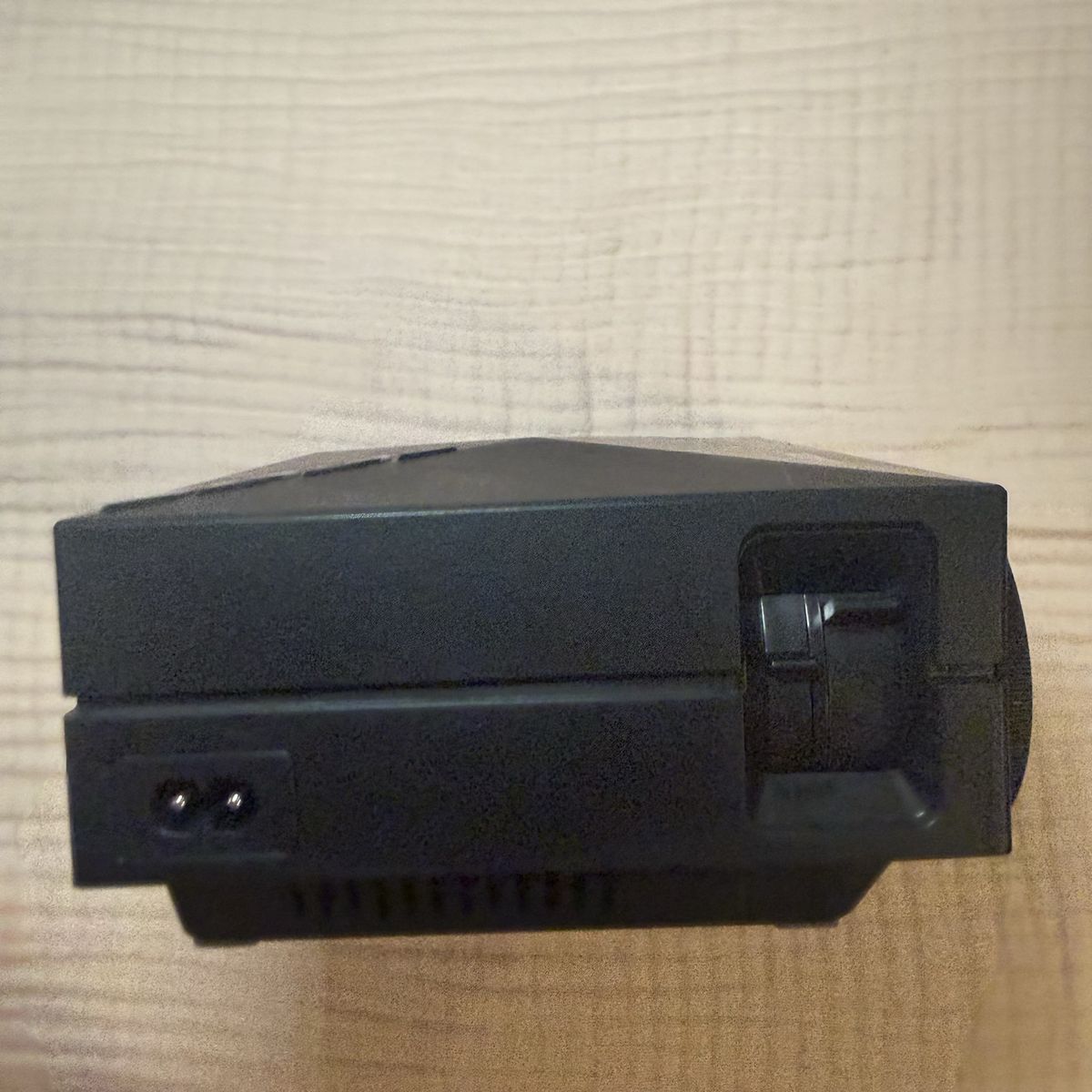 Main image 6
