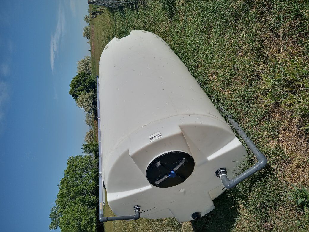 1000 gallon tank