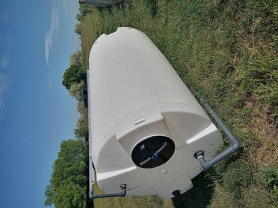 1000 gallon tank