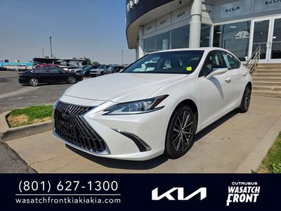 2024 Lexus ES Base