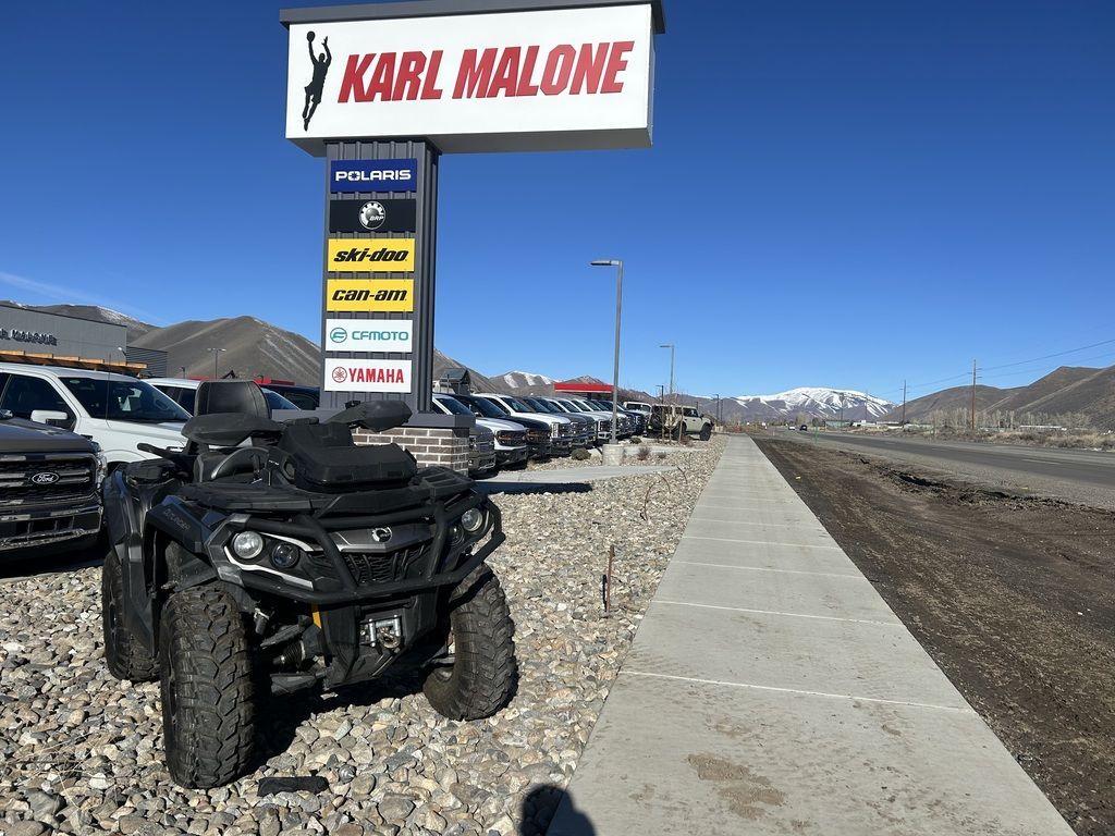 2014 Can-Am® Outlander™ MAX 1000 LIMITED