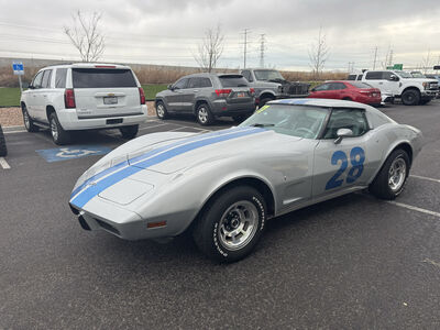 1977 CHEVROLET CORVETTE Base