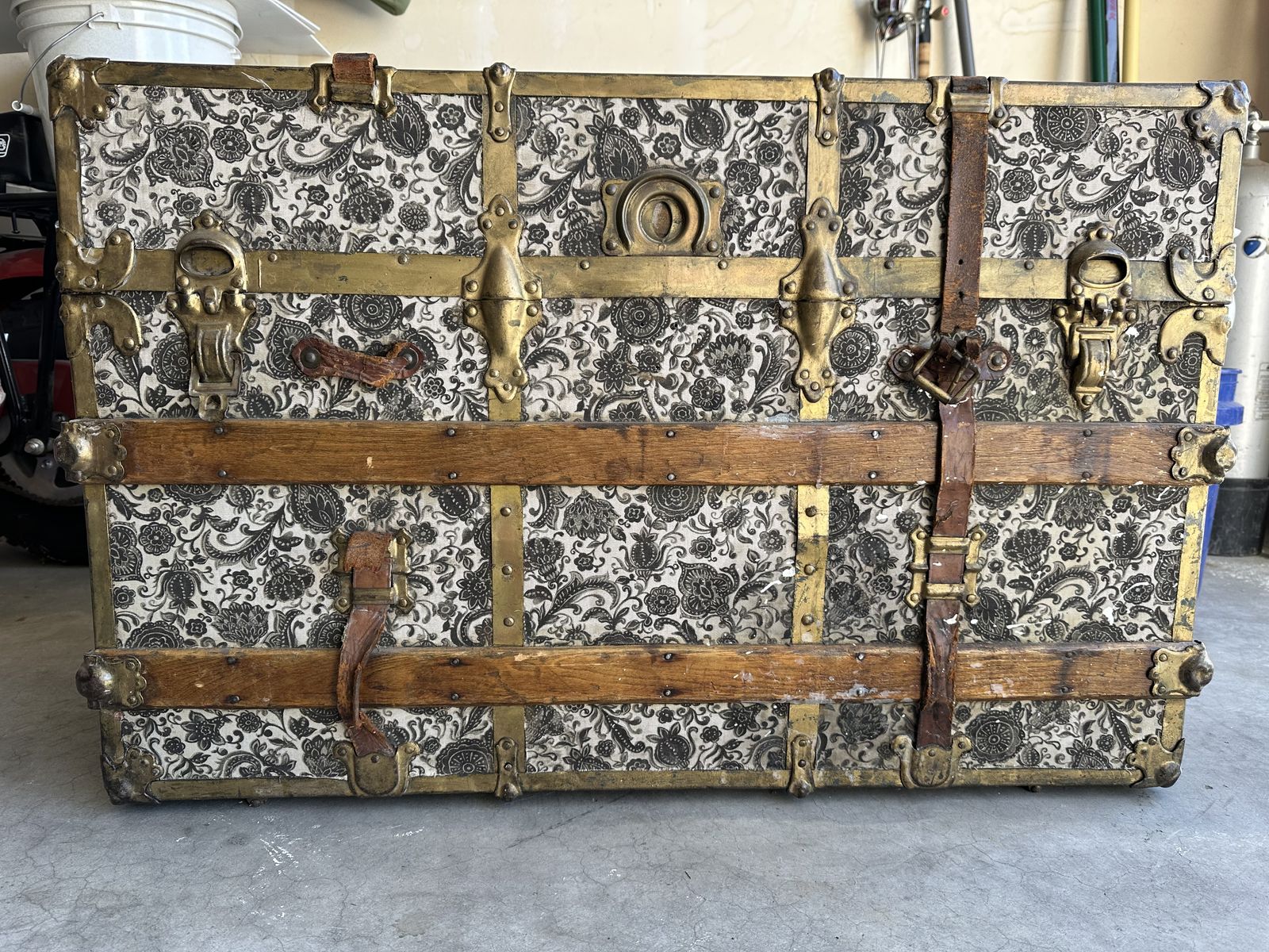 Antique chest steamer trunk