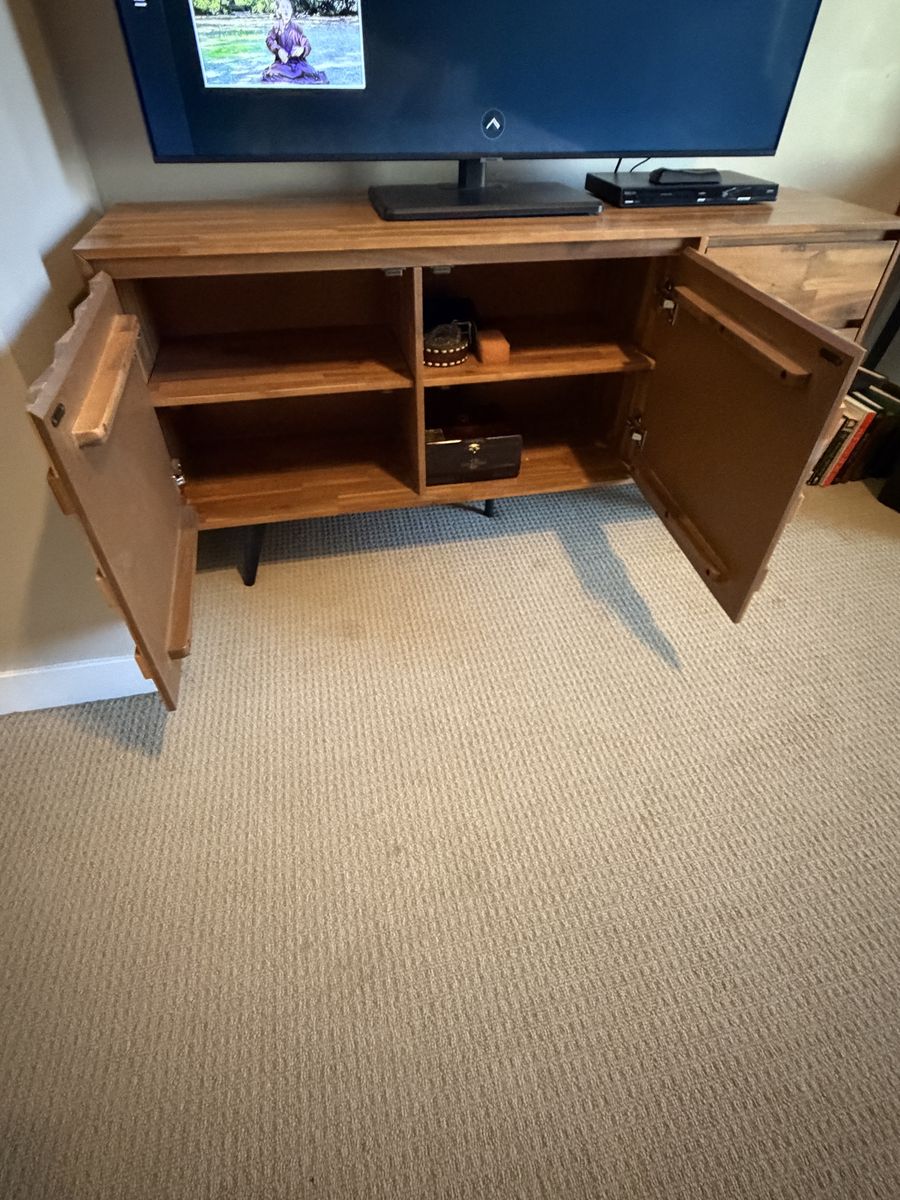 Main image 7