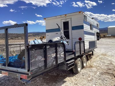 Camp Trailer Combo 5th Wheel