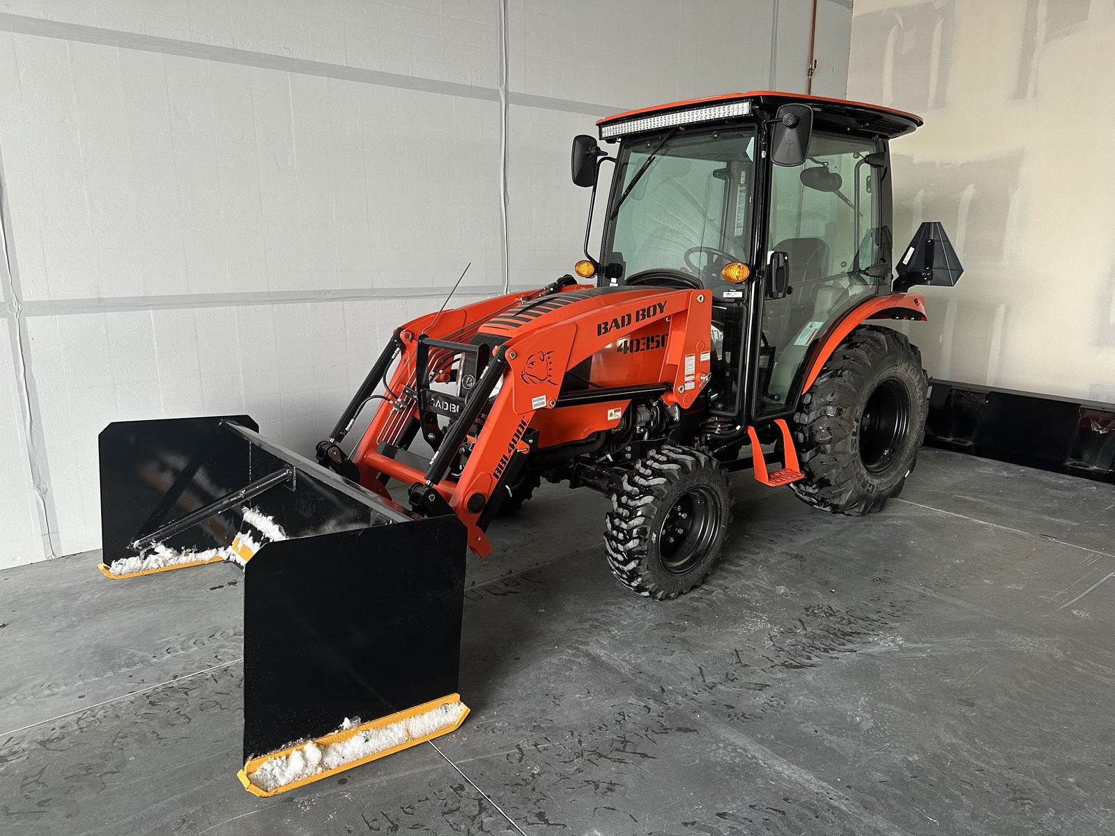 Bad Boy 4035 CH Tractor