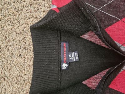 Men Sizs Large/XL Sweater Lot