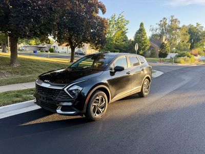 2023 Kia Sportage Hybrid LX