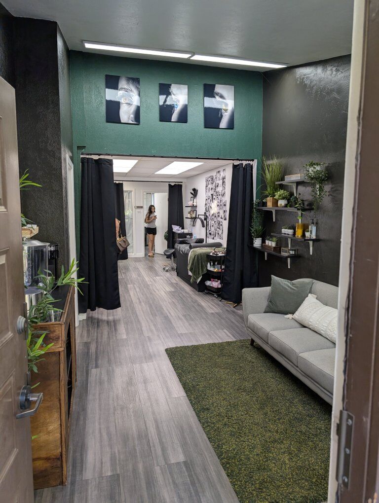 SPA/LASH/ PMU/WAXING ROOM AVAILABLE