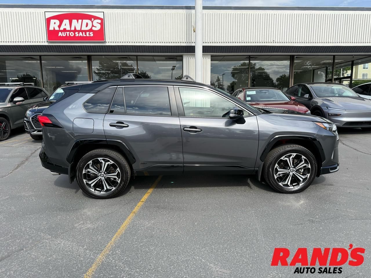 2025 Toyota RAV4 Plug-in Hybrid XSE