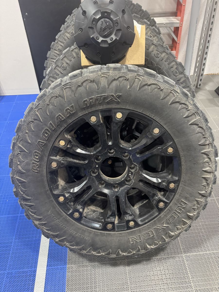80x170 Wheels and tires