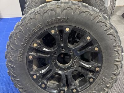 80x170 Wheels and tires