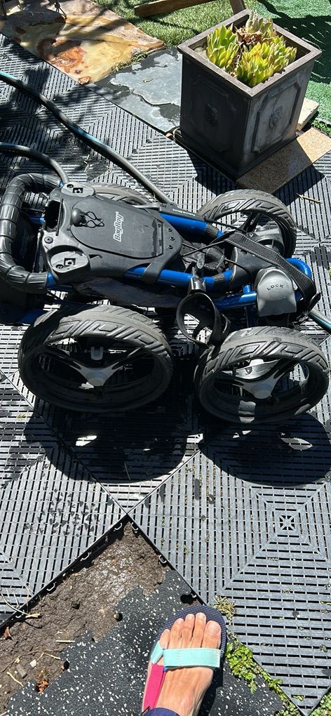 Main image 3
