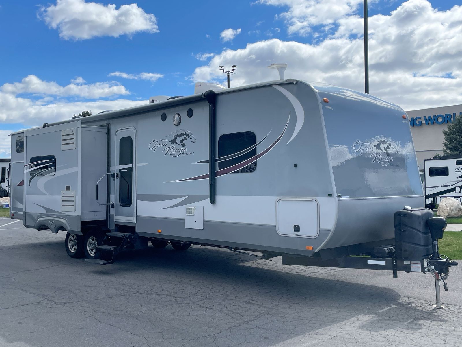 2016 HIGHLAND RIDGE ROAMER 310BHS